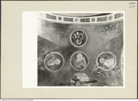 Vorderseite von Getty Research Institute [https://www.deutsche-digitale-bibliothek.de/content/lizenzen/rv-ez/] Fragmente einer Ausmalung mit biblischen Szenen, Evangelisten und HeiligenMadonna und Evangelisten in Clipei - Teilansicht, bh234893_recto. Foto: Hutzel, Max.