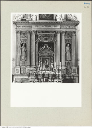 Vorderseite von Getty Research Institute [https://www.deutsche-digitale-bibliothek.de/content/lizenzen/rv-ez/] Madonnenaltar - Teilansicht, bh235215_recto. Foto: Hutzel, Max.