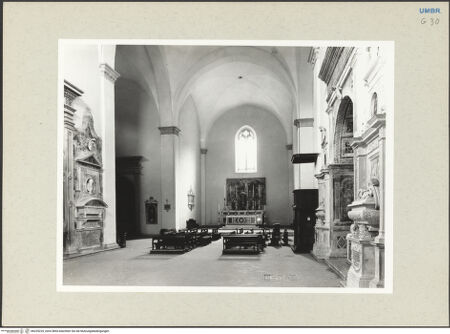 Vorderseite von Getty Research Institute [https://www.deutsche-digitale-bibliothek.de/content/lizenzen/rv-ez/] Madonna delle Lacrime - Inneres, Vierung und Apsis, nach Osten, bh235225_recto. Foto: Hutzel, Max.