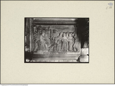 Vorderseite von Bibliotheca Hertziana [https://www.deutsche-digitale-bibliothek.de/content/lizenzen/rv-fz/] Grabmal des Bischofs Guido Tarlati (gest. 1327)Allegorische Darstellungen der Gemeinde und Szenen aus dem Leben des Bischof Guido TarlatiGuido Tarlati wurde zum Herrn von Arezzo auf Lebenszeit ernannt (Chiamato signore) - Gesamtansicht, bh237012_recto. Foto: Lotz-Bauer, Hilde.