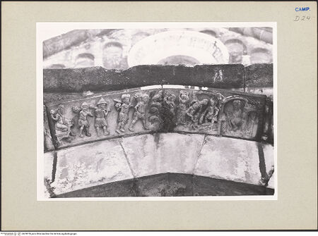 Vorderseite von Pedicini, Luciano [https://www.deutsche-digitale-bibliothek.de/content/lizenzen/rv-ez/] Archivolte der mittleren ArkadeSzenen aus dem Leben des heiligen Petrus - Zyklus der Monate, bh238759_recto. Foto: Pedicini, Luciano.