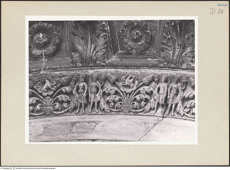 Vorderseite von Pedicini, Luciano [https://www.deutsche-digitale-bibliothek.de/content/lizenzen/rv-ez/] HauptportalSzenen aus dem Alten Testament - Detail rechts, bh238808_recto. Foto: Pedicini, Luciano.