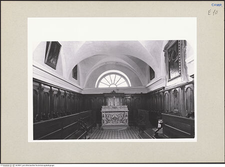 Vorderseite von Pedicini, Luciano [https://www.deutsche-digitale-bibliothek.de/content/lizenzen/rv-ez/] DuomoWinterchor - Innenansicht, bh238811_recto. Foto: Pedicini, Luciano.