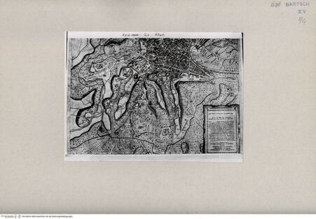 Vorderseite von Bibliotheca Hertziana [http://creativecommons.org/publicdomain/mark/1.0/] Stadtplan von Rom - , bh240002. Foto.