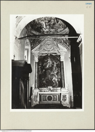 Vorderseite von Getty Research Institute [https://www.deutsche-digitale-bibliothek.de/content/lizenzen/rv-ez/] Santuario della Madonna di MongiovinoCappella del Rosario - nach Osten zum Altar, bh243078_recto. Foto: Hutzel, Max.