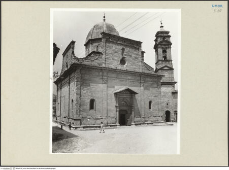 Vorderseite von Getty Research Institute [https://www.deutsche-digitale-bibliothek.de/content/lizenzen/rv-ez/] Santuario della Madonna di MongiovinoSüdfassade - Fassade und Campanile von Süden, bh243108_recto. Foto: Hutzel, Max.