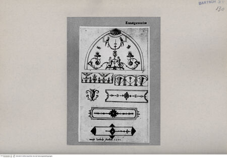 Vorderseite von  [http://creativecommons.org/publicdomain/mark/1.0/] ... - , bh244315. Foto.