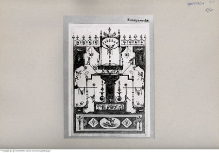 Vorderseite von  [http://creativecommons.org/publicdomain/mark/1.0/] ... - , bh244322. Foto.