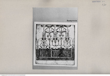 Vorderseite von  [http://creativecommons.org/publicdomain/mark/1.0/] ... - , bh244325. Foto.