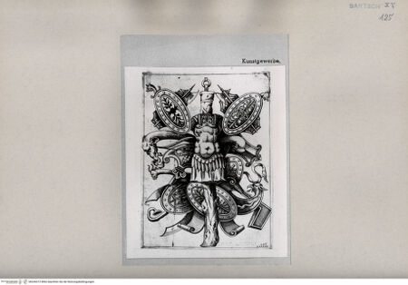 Vorderseite von  [http://creativecommons.org/publicdomain/mark/1.0/] ... - , bh244372. Foto.