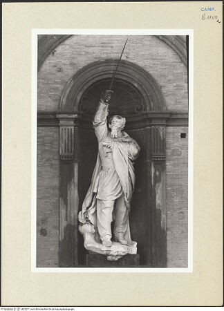 Vorderseite von Courtauld Institute of Art [https://www.deutsche-digitale-bibliothek.de/content/lizenzen/rv-ez/] König Vittorio Emanuele II - Gesamtansicht, bh252571_recto. Foto.