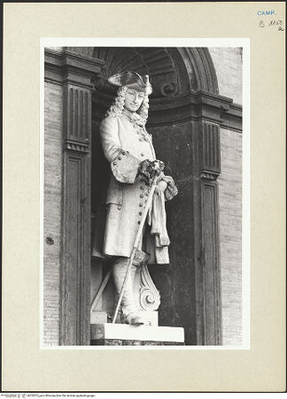 Vorderseite von Courtauld Institute of Art [https://www.deutsche-digitale-bibliothek.de/content/lizenzen/rv-ez/] König Karl III - Gesamtansicht, bh252572_recto. Foto.