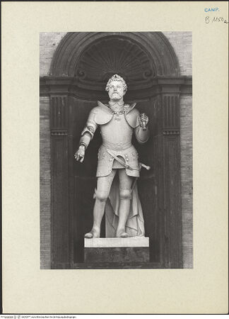 Vorderseite von Courtauld Institute of Art [https://www.deutsche-digitale-bibliothek.de/content/lizenzen/rv-ez/] Kaiser Karl V - Gesamtansicht, bh252577_recto. Foto.