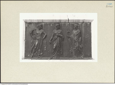 Vorderseite von Courtauld Institute of Art [https://www.deutsche-digitale-bibliothek.de/content/lizenzen/rv-ez/] Monumento a Giambattista Vico - Die Musen, bh252591_recto. Foto.