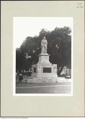 Vorderseite von Courtauld Institute of Art [https://www.deutsche-digitale-bibliothek.de/content/lizenzen/rv-ez/] Monumento a Giambattista Vico - Gesamtansicht, bh252593_recto. Foto.