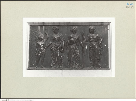 Vorderseite von Courtauld Institute of Art [https://www.deutsche-digitale-bibliothek.de/content/lizenzen/rv-ez/] Monumento a Giambattista Vico - Die Musen, bh252604_recto. Foto.