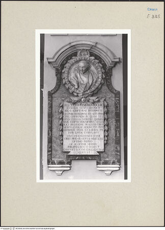 Vorderseite von Courtauld Institute of Art [https://www.deutsche-digitale-bibliothek.de/content/lizenzen/rv-ez/] Denkmal des Domherren Alessio Simmaco Mazzocchi (gest. 1771) - Gesamtansicht, bh252680_recto. Foto.