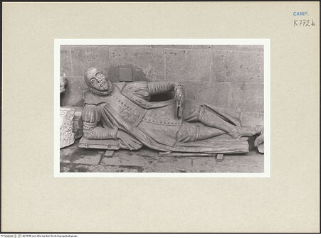 Vorderseite von Courtauld Institute of Art [https://www.deutsche-digitale-bibliothek.de/content/lizenzen/rv-ez/] Gisant - Gesamtansicht, bh254298_recto. Foto.