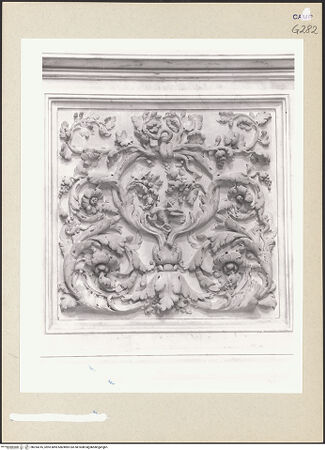 Vorderseite von Courtauld Institute of Art [https://www.deutsche-digitale-bibliothek.de/content/lizenzen/rv-ez/] Cappella Filomarino (dell'Annunziata)Akanthusornament - Gesamtansicht, bh254316_recto. Foto.