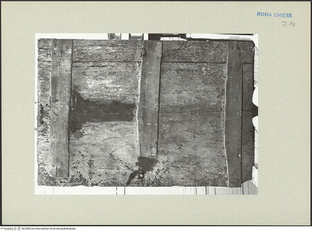Vorderseite von ICCD [https://www.deutsche-digitale-bibliothek.de/content/lizenzen/rv-ez/] Madonna mit Kind - Rückseite, vor der Restaurierung, bh254665_recto. Foto.