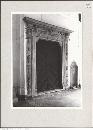 Vorderseite von Hutzel, Max [https://www.deutsche-digitale-bibliothek.de/content/lizenzen/rv-ez/] Certosa di San Lorenzo - Hauptportal (16. Jh.), bh254977_recto. Foto: Hutzel, Max.