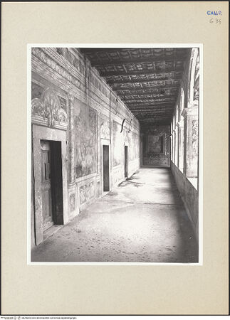 Vorderseite von Hutzel, Max [https://www.deutsche-digitale-bibliothek.de/content/lizenzen/rv-ez/] Certosa di San LorenzoForesteria - Galerie des Obergeschosses, bh255005_recto. Foto: Hutzel, Max.