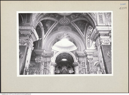 Vorderseite von Bösel, Richard [https://www.deutsche-digitale-bibliothek.de/content/lizenzen/rv-fz/] San Domenico Soriano - Gewölbe, bh255773_recto. Foto: Bösel, Richard.