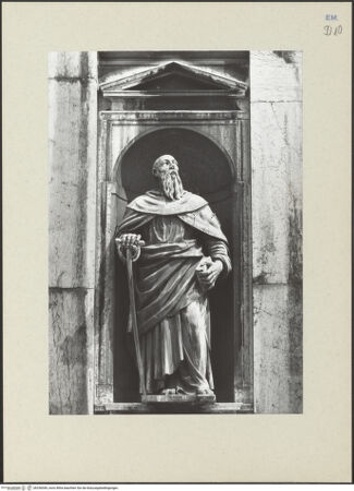 Vorderseite von Tuttle, ? [https://www.deutsche-digitale-bibliothek.de/content/lizenzen/rv-ez/] Santa Maria Assunta & Duomo - Untergeschoss, Detail: linke Nischenfigur, bh256549_recto. Foto: Tuttle, ?.