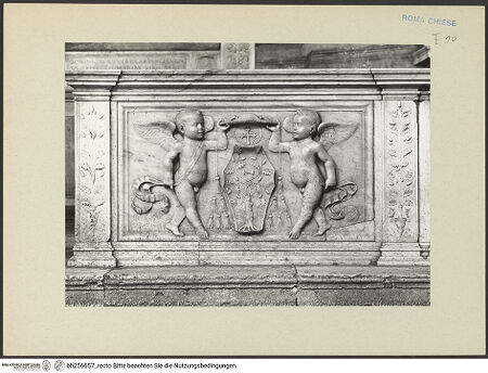 Vorderseite von Courtauld Institute [https://www.deutsche-digitale-bibliothek.de/content/lizenzen/rv-ez/] Balustrade mit dem Wappen des Domenico della Rovere - rechte Balustrade, bh256657_recto. Foto.