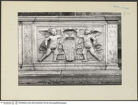 Vorderseite von Courtauld Institute [https://www.deutsche-digitale-bibliothek.de/content/lizenzen/rv-ez/] Balustrade mit dem Wappen des Domenico della Rovere - linke Balustrade, bh256660_recto. Foto.