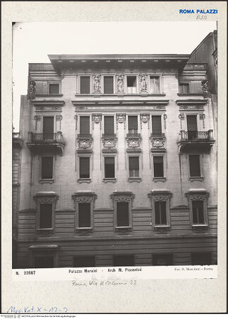 Vorderseite von Musei Vaticani Archivio Fotografico [https://www.deutsche-digitale-bibliothek.de/content/lizenzen/rv-ez/] Palazzo Maraini - Fassade, bh257876_recto. Foto: Moscioni, Romualdo.