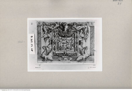 Vorderseite von  [http://creativecommons.org/publicdomain/mark/1.0/] ... - , bh257911. Foto.