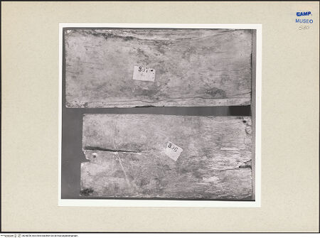 Vorderseite von Sopr. BAS NA [https://www.deutsche-digitale-bibliothek.de/content/lizenzen/rv-ez/] Szenen aus dem Neuen und Alten TestamentRückseite der Tafeln - Inv. 306 (Gott befiehlt Noah, die Arche anzulanden und zu öffnen); Inv. 307 (Das Wunder des Stabs), bh258290_recto. Foto.