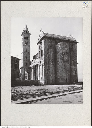 Vorderseite von Fototeca Unione [https://www.deutsche-digitale-bibliothek.de/content/lizenzen/rv-ez/] Cattedrale - Ansicht von Südosten, bh258306_recto. Foto.