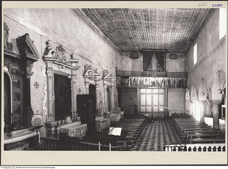 Vorderseite von Hutzel, Max [https://www.deutsche-digitale-bibliothek.de/content/lizenzen/rv-ez/] Chiesa della Pietà - Blick zur Innenfassade, bh259963_recto. Foto: Hutzel, Max.