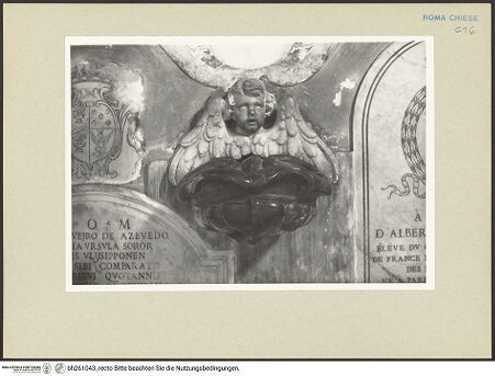 Vorderseite von Bösel, Richard [https://www.deutsche-digitale-bibliothek.de/content/lizenzen/rv-fz/] Weihwasserbecken mit Cherub - Weihwasserbecken, frontal , bh261043_recto. Foto: Bösel, Richard.