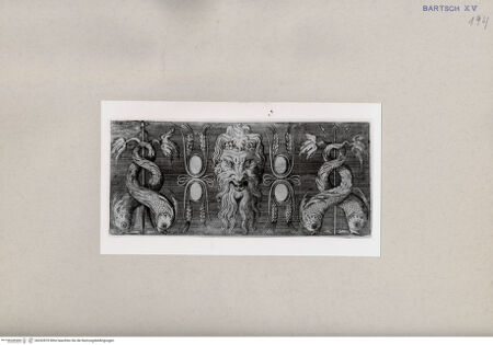 Vorderseite von  [http://creativecommons.org/publicdomain/mark/1.0/] ... - , bh262878. Foto.