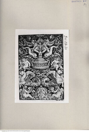 Vorderseite von  [http://creativecommons.org/publicdomain/mark/1.0/] ... - , bh262925. Foto.