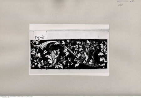 Vorderseite von  [http://creativecommons.org/publicdomain/mark/1.0/] ... - , bh262960. Foto.