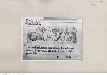 Vorderseite von  [http://creativecommons.org/publicdomain/mark/1.0/] ... - , bh262984. Foto.