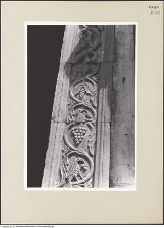 Vorderseite von Pace, Valentino [https://www.deutsche-digitale-bibliothek.de/content/lizenzen/rv-ez/] Portal - Rechter Torpfosten, Detail, bh264004_recto. Foto: Pace, Valentino.