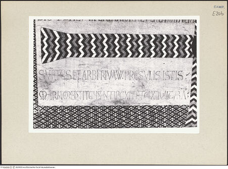 Vorderseite von Pace, Valentino [https://www.deutsche-digitale-bibliothek.de/content/lizenzen/rv-ez/] Ikonostasis - Detail (links unten), bh264063_recto. Foto: Pace, Valentino.