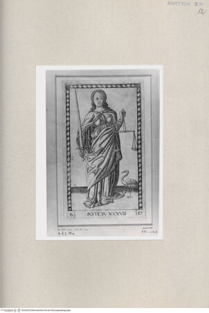 Vorderseite von  [http://creativecommons.org/publicdomain/mark/1.0/] ... - , bh264332. Foto.