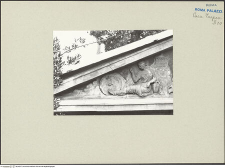 Vorderseite von Bibliotheca Hertziana [https://www.deutsche-digitale-bibliothek.de/content/lizenzen/rv-fz/] Personifikation der Roma - Gesamtansicht, bh265797_recto. Foto.