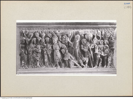 Vorderseite von Courtauld Institute [https://www.deutsche-digitale-bibliothek.de/content/lizenzen/rv-ez/] Grabmal des Ludovico Aldomorisco - Rechte Seite: Sarkophag, bh265861_recto. Foto.