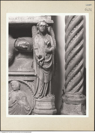 Vorderseite von Courtauld Institute of Art [https://www.deutsche-digitale-bibliothek.de/content/lizenzen/rv-ez/] Grabmal für Cristoforo d'Aquino (gest. 1342) und Tommaso d'Aquino (gest. 1357) - Rechte Tragfigur: Caritas, bh265884_recto. Foto.