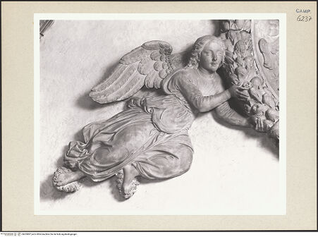 Vorderseite von Courtauld Institute of Art [https://www.deutsche-digitale-bibliothek.de/content/lizenzen/rv-ez/] Grabmal der Maria von Aragon (Maria d'Aragona, gest. 1461)Madonna und Engel - Engel links, bh265887_recto. Foto.