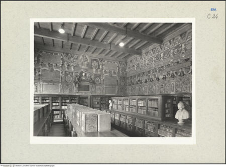 Vorderseite von Alinari [https://www.deutsche-digitale-bibliothek.de/content/lizenzen/rv-ez/] ArchiginnasioSala dello Stabat Mater - Innenansicht, bh266247_recto. Foto: Villani.