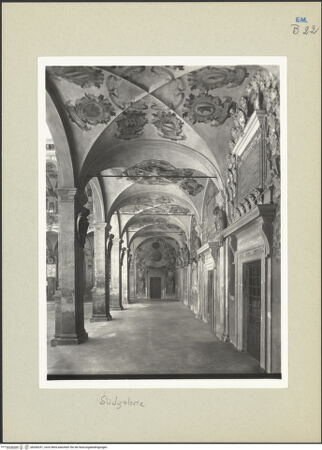Vorderseite von Alinari [https://www.deutsche-digitale-bibliothek.de/content/lizenzen/rv-ez/] Archiginnasio - Südgalerie, bh266251_recto. Foto: Villani.