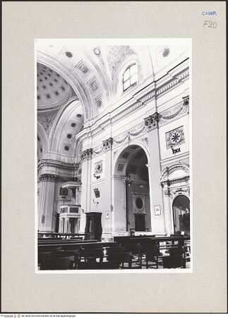 Vorderseite von Bösel, Richard [https://www.deutsche-digitale-bibliothek.de/content/lizenzen/rv-fz/] Santa Sofia - Innenansicht, bh270689_recto. Foto: Bösel, Richard.